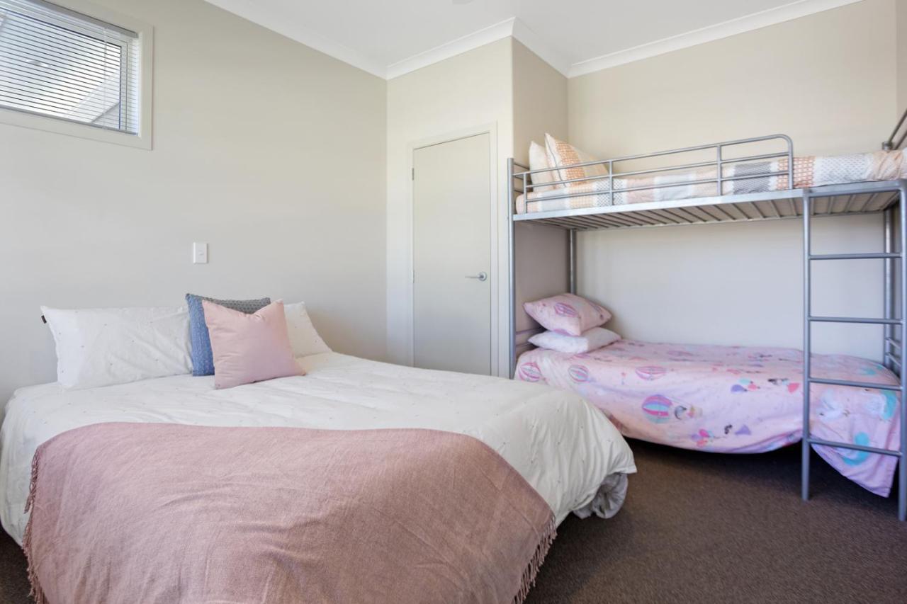 Sky Blue Retreat - Waihi Beach Holiday Home Exterior foto